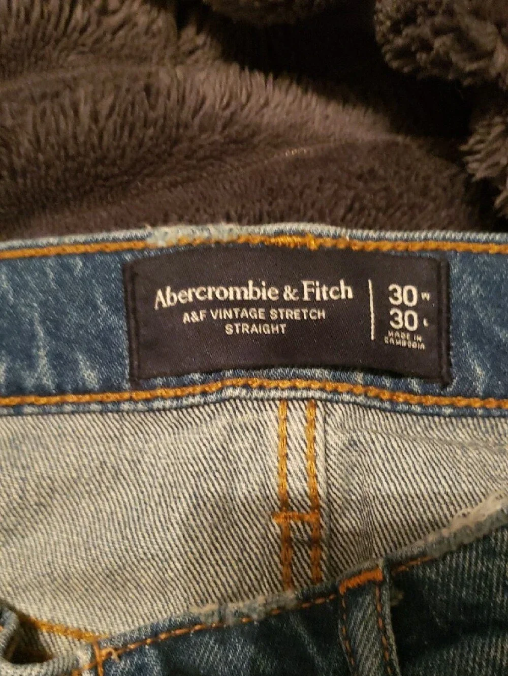 Abercrombie & Fitch Men's Faded Blue Slim Straight Jeans